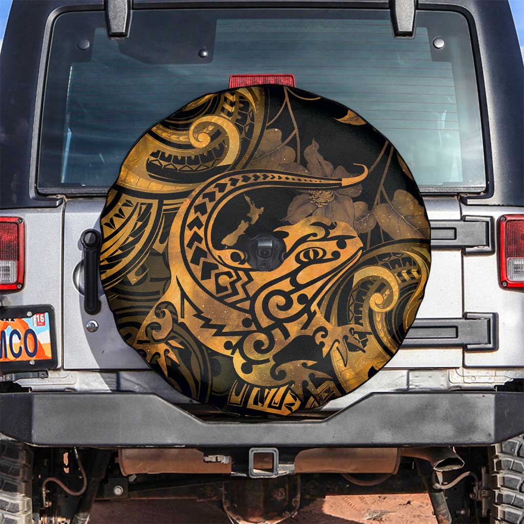 New Zealand Tuatara Spare Tire Cover Aotearoa Maori Clematis Flowers - Gold