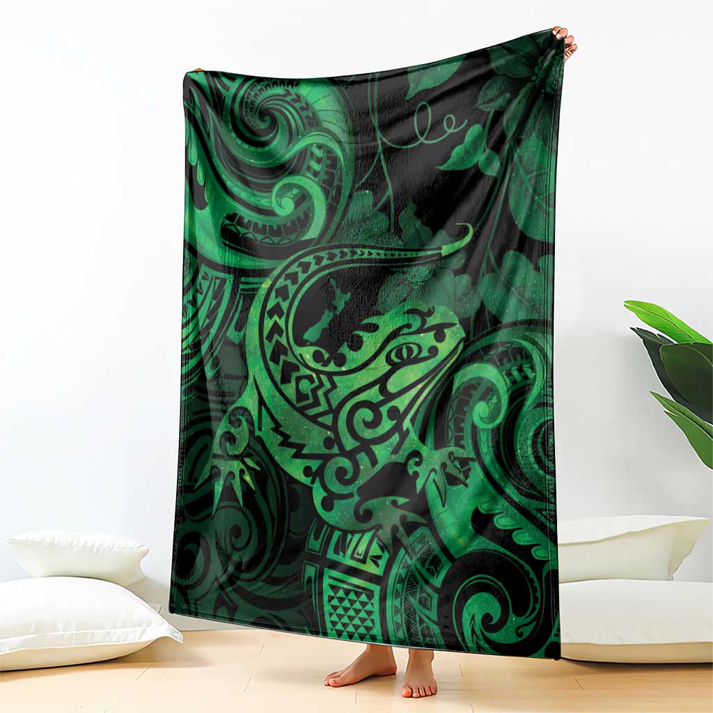 New Zealand Tuatara Blanket Aotearoa Maori Clematis Flowers - Green LT14 - Polynesian Pride