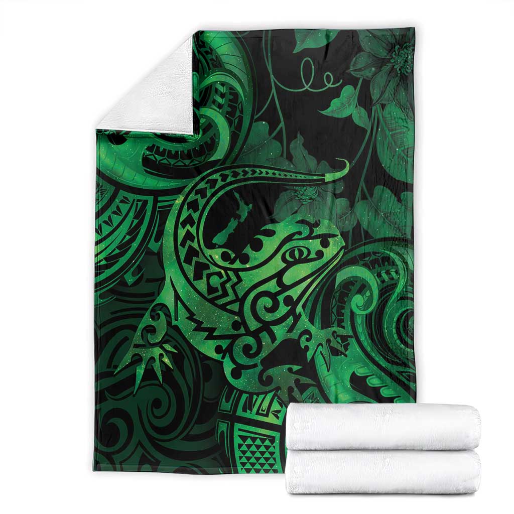 New Zealand Tuatara Blanket Aotearoa Maori Clematis Flowers - Green LT14 - Polynesian Pride