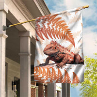 Red New Zealand Tuatara Garden Flag Aotearoa Sphenodon Punctatus Silver Fern LT14 House Flag Red - Polynesian Pride