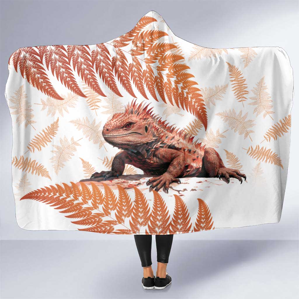 Red New Zealand Tuatara Hooded Blanket Aotearoa Sphenodon Punctatus Silver Fern