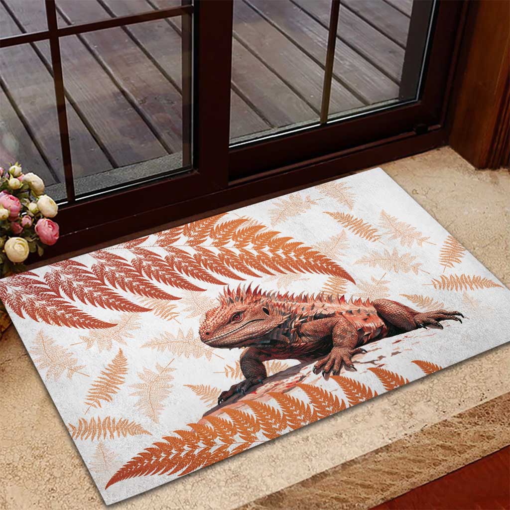 Red New Zealand Tuatara Rubber Doormat Aotearoa Sphenodon Punctatus Silver Fern LT14 - Polynesian Pride