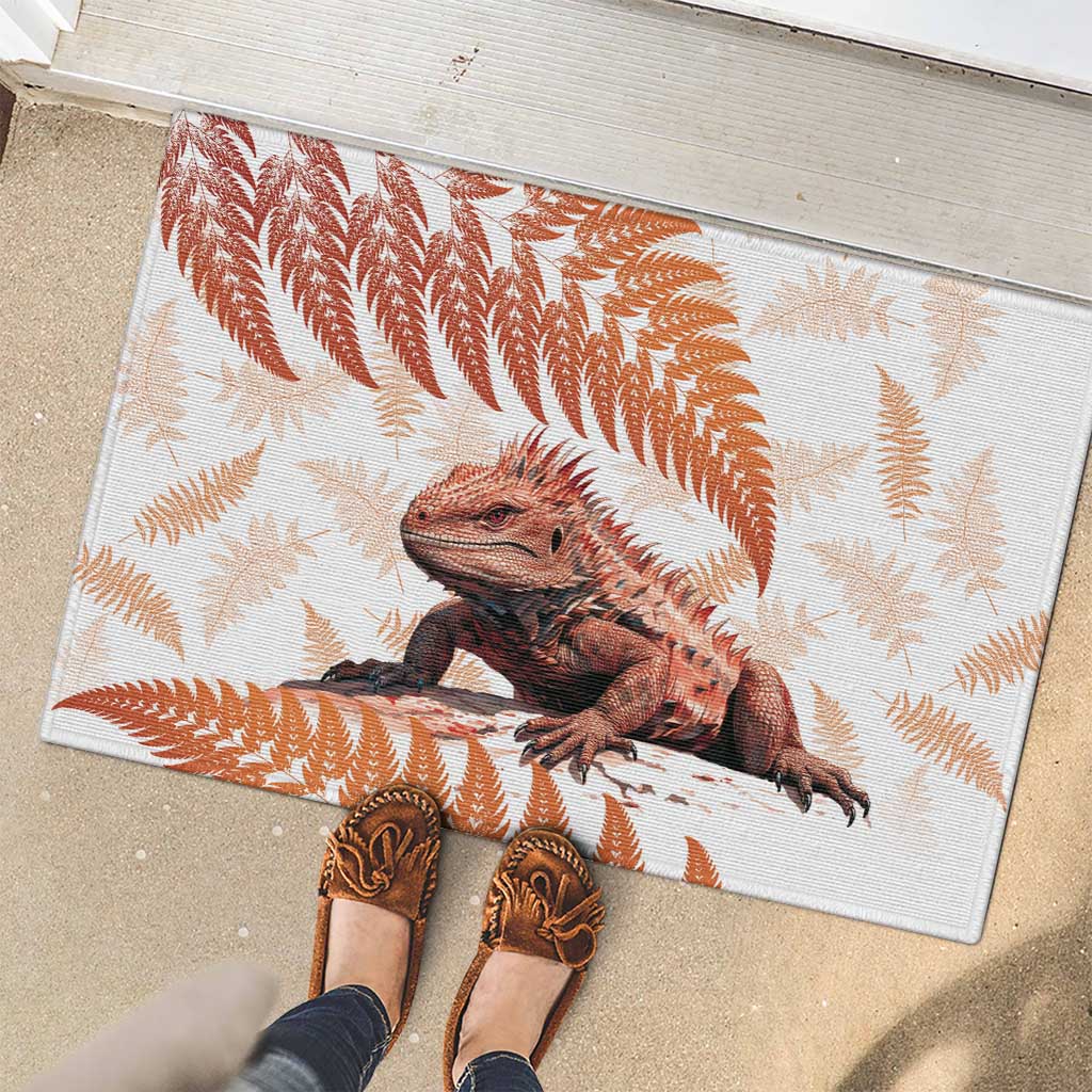 Red New Zealand Tuatara Rubber Doormat Aotearoa Sphenodon Punctatus Silver Fern LT14 - Polynesian Pride