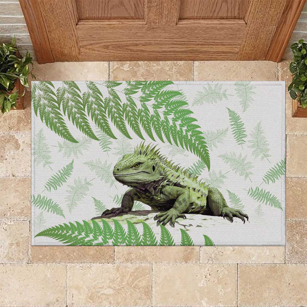 Green New Zealand Tuatara Rubber Doormat Aotearoa Sphenodon Punctatus Silver Fern LT14 Green - Polynesian Pride