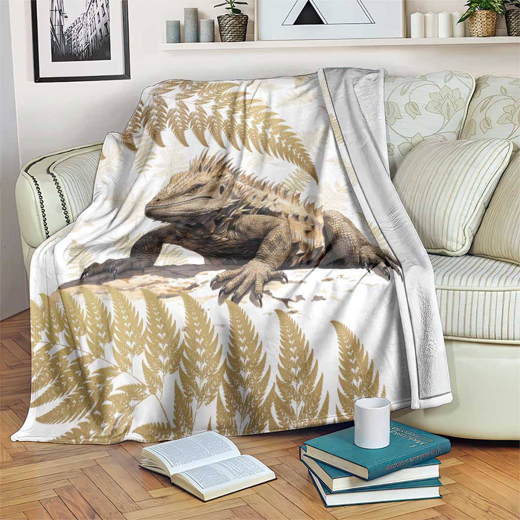 Gold New Zealand Tuatara Blanket Aotearoa Sphenodon Punctatus Silver Fern LT14 Gold - Polynesian Pride