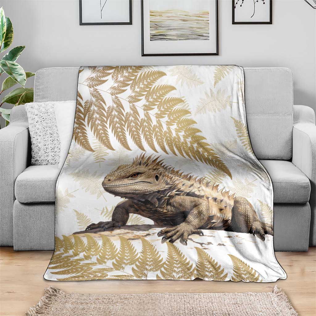 Gold New Zealand Tuatara Blanket Aotearoa Sphenodon Punctatus Silver Fern LT14 - Polynesian Pride