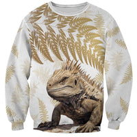 Gold New Zealand Tuatara Sweatshirt Aotearoa Sphenodon Punctatus Silver Fern LT14 Unisex Gold - Polynesian Pride