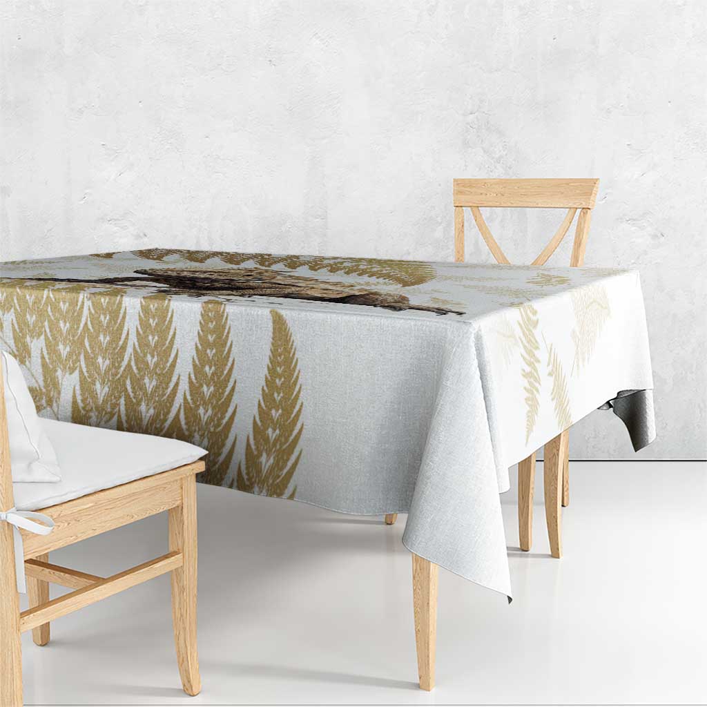 Gold New Zealand Tuatara Tablecloth Aotearoa Sphenodon Punctatus Silver Fern LT14 - Polynesian Pride