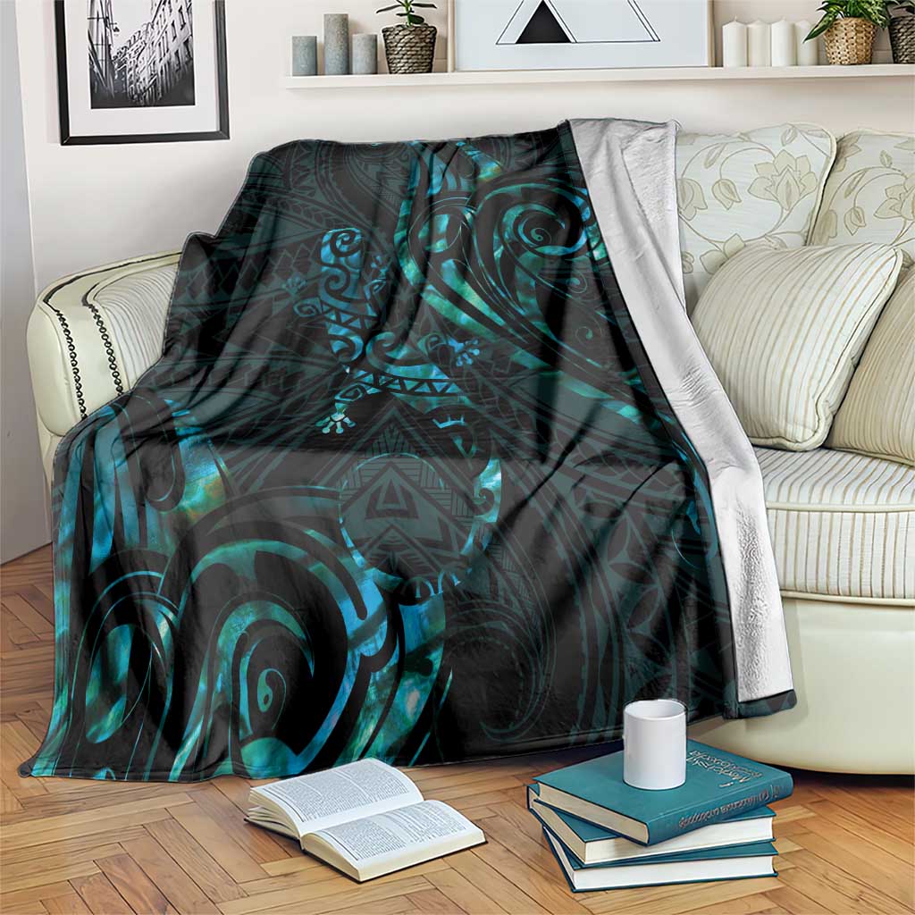 New Zealand Skink Blanket Aotearoa Maori Mix Paua Shell