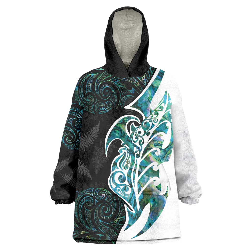 Proud Aotearoa Wearable Blanket Hoodie Maori Silver Fern Mix Paua Shell Pattern LT14 One Size Black - Polynesian Pride