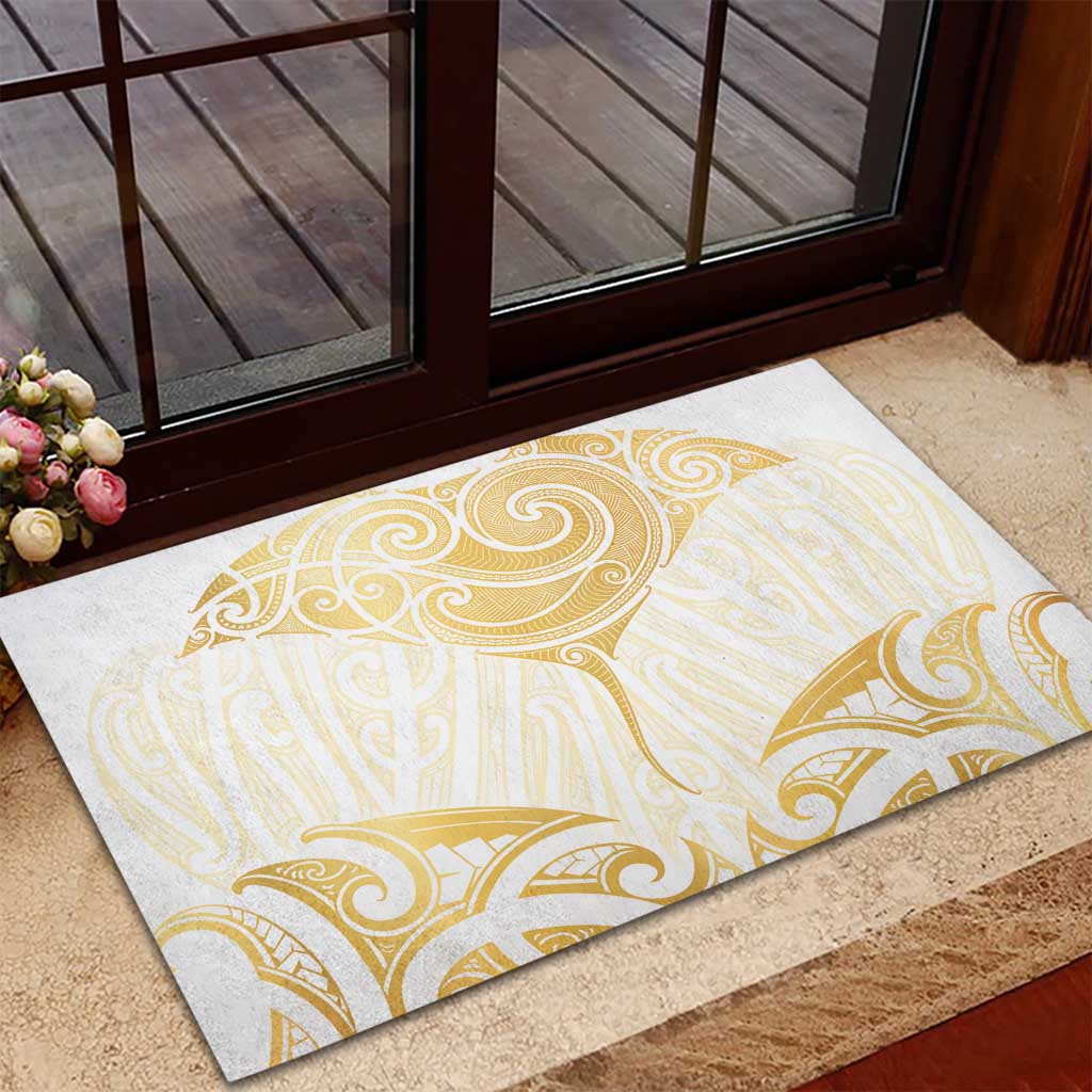 Gold White New Zealand Manta Ray Rubber Doormat Aotearoa Maori Haehae LT14 - Polynesian Pride