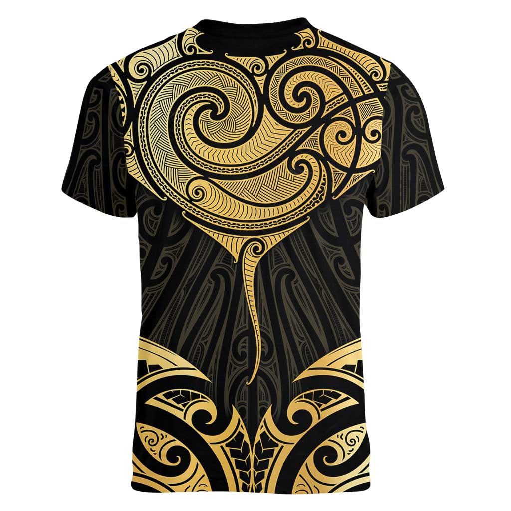 Gold Black New Zealand Manta Ray Women V-Neck T-Shirt Aotearoa Maori Haehae - Polynesian Pride
