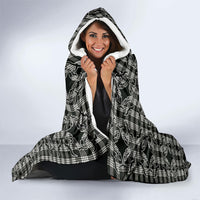 Eleele Hawaii Iwa Bird Palaka Motifs Hooded Blanket LT14 - Polynesian Pride