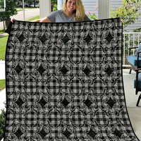 Eleele Hawaii Iwa Bird Palaka Motifs Quilt LT14 Black - Polynesian Pride