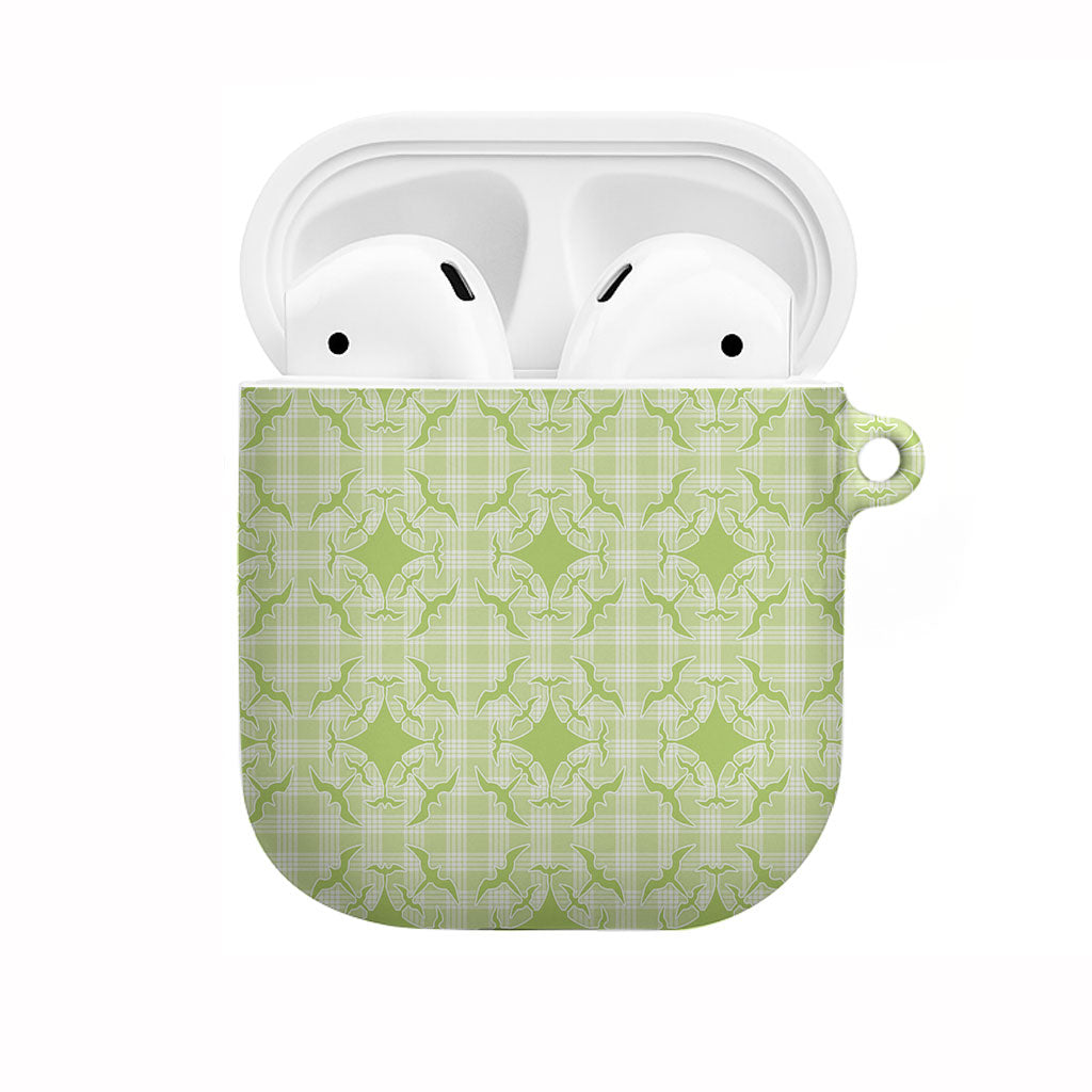Omaomao Hawaii Iwa Bird Palaka Motifs AirPods Case