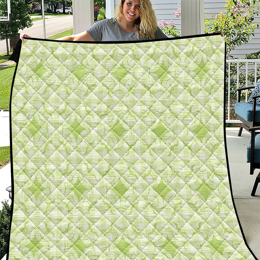 Omaomao Hawaii Iwa Bird Palaka Motifs Quilt LT14 Green - Polynesian Pride