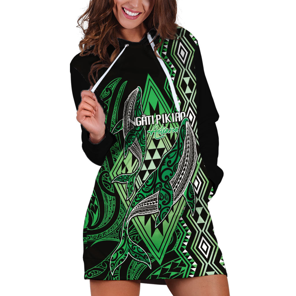 Aotearoa Iwi Ngati Pikiao Personalised Hoodie Dress NZ Maori Humpback Whale Taniko Motifs LT14 Green - Polynesian Pride
