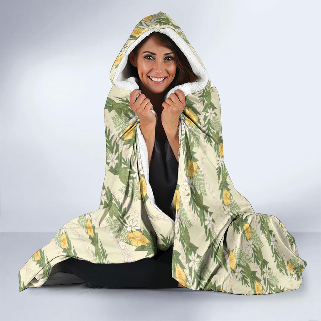 Hawaiian Pikake Maile Lei Hooded Blanket Tiare Hibiscus Kalo Palapalai Leaf Beige LT19 - Polynesian Pride