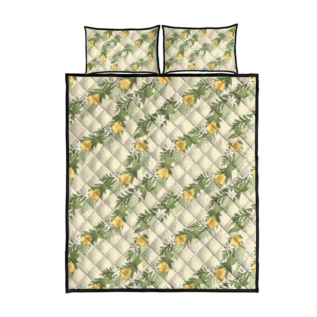 Hawaiian Pikake Maile Lei Quilt Bed Set Tiare Hibiscus Kalo Palapalai Leaf Beige