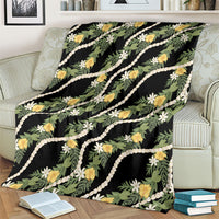 Hawaiian Pikake Maile Lei Blanket Tiare Hibiscus Kalo Palapalai Leaf Black LT19 - Polynesian Pride