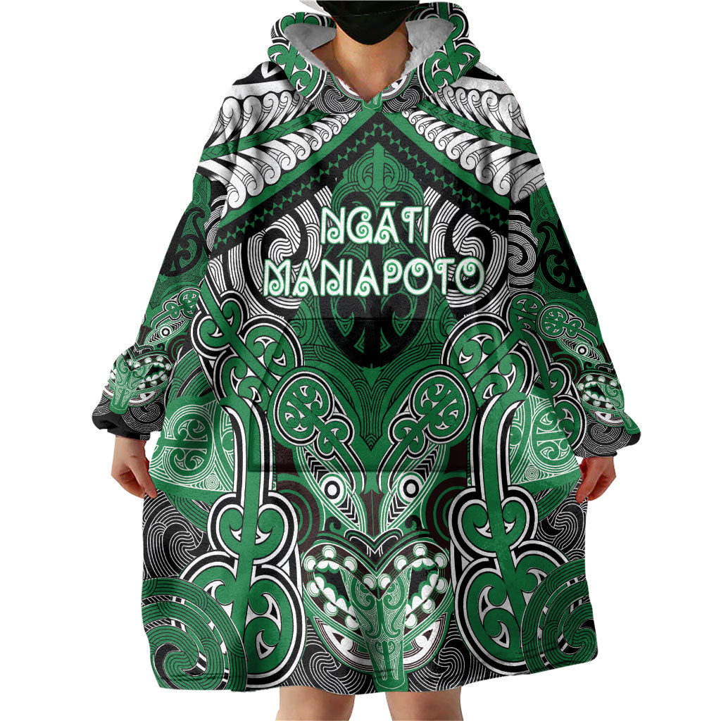 Aotearoa Iwi Ngati Maniapoto Personalised Wearable Blanket Hoodie Maori Kowhaiwhai Pattern
