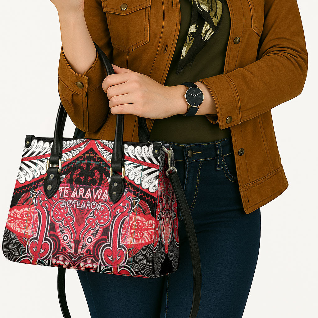 Aotearoa Iwi Te Arawa Leather Bag Maori Kowhaiwhai Pattern