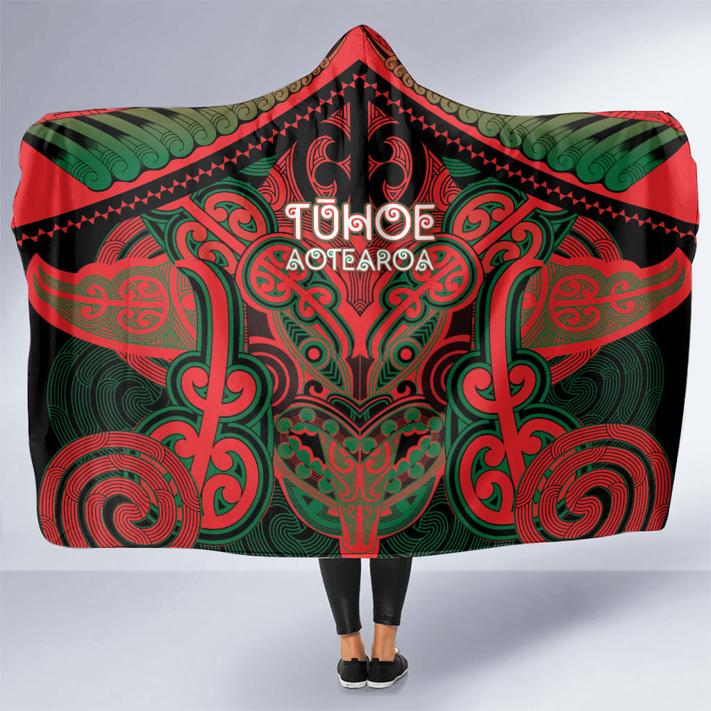 Aotearoa Iwi Tuhoe Hooded Blanket Maori Kowhaiwhai Pattern LT19 One Size Red - Polynesian Pride