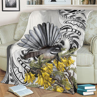 New Zealand Fantail Bird Blanket Maori Piwakawaka Kowhai Maori Pattern