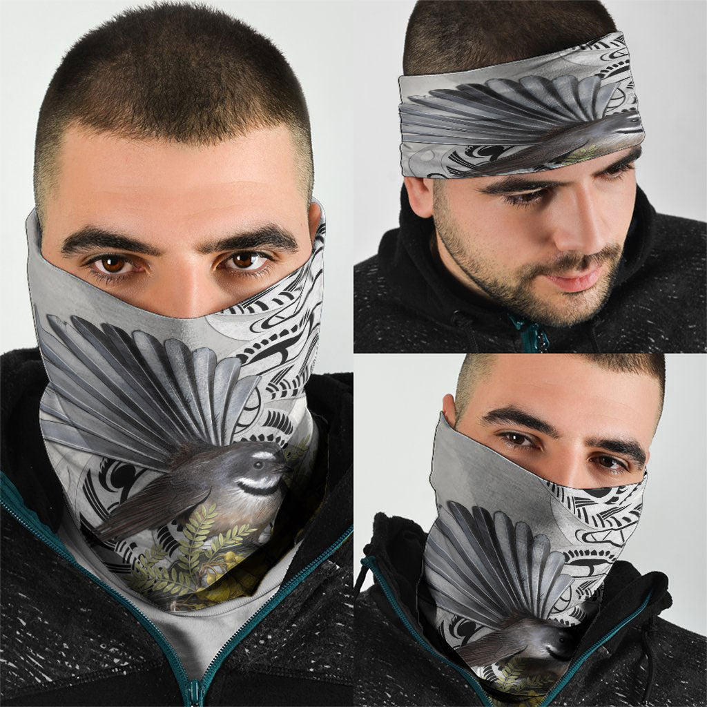New Zealand Fantail Bird Neck Gaiter Maori Piwakawaka Kowhai Maori Pattern