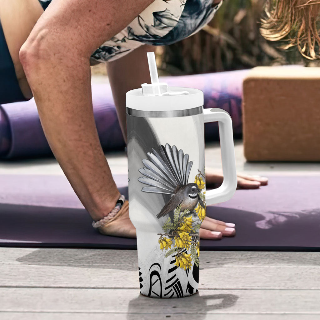 New Zealand Fantail Bird Tumbler With Handle Maori Piwakawaka Kowhai Maori Pattern