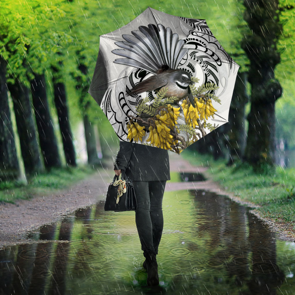 New Zealand Fantail Bird Umbrella Maori Piwakawaka Kowhai Maori Pattern