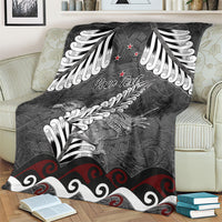 New Zealand Weka Personalised Blanket Aotearoa Hen Silver Fern Maori Pattern LT22 - Polynesian Pride