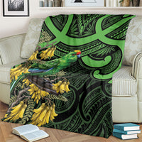 New Zealand Parakeet Bird Blanket Maori Kakariki Kowhai Maori Pattern