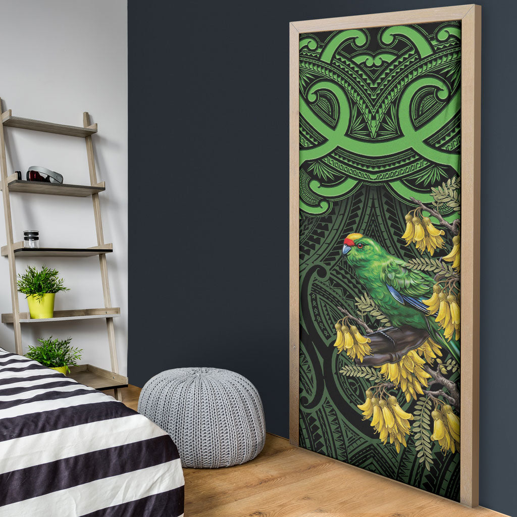 New Zealand Parakeet Bird Door Cover Maori Kakariki Kowhai Maori Pattern