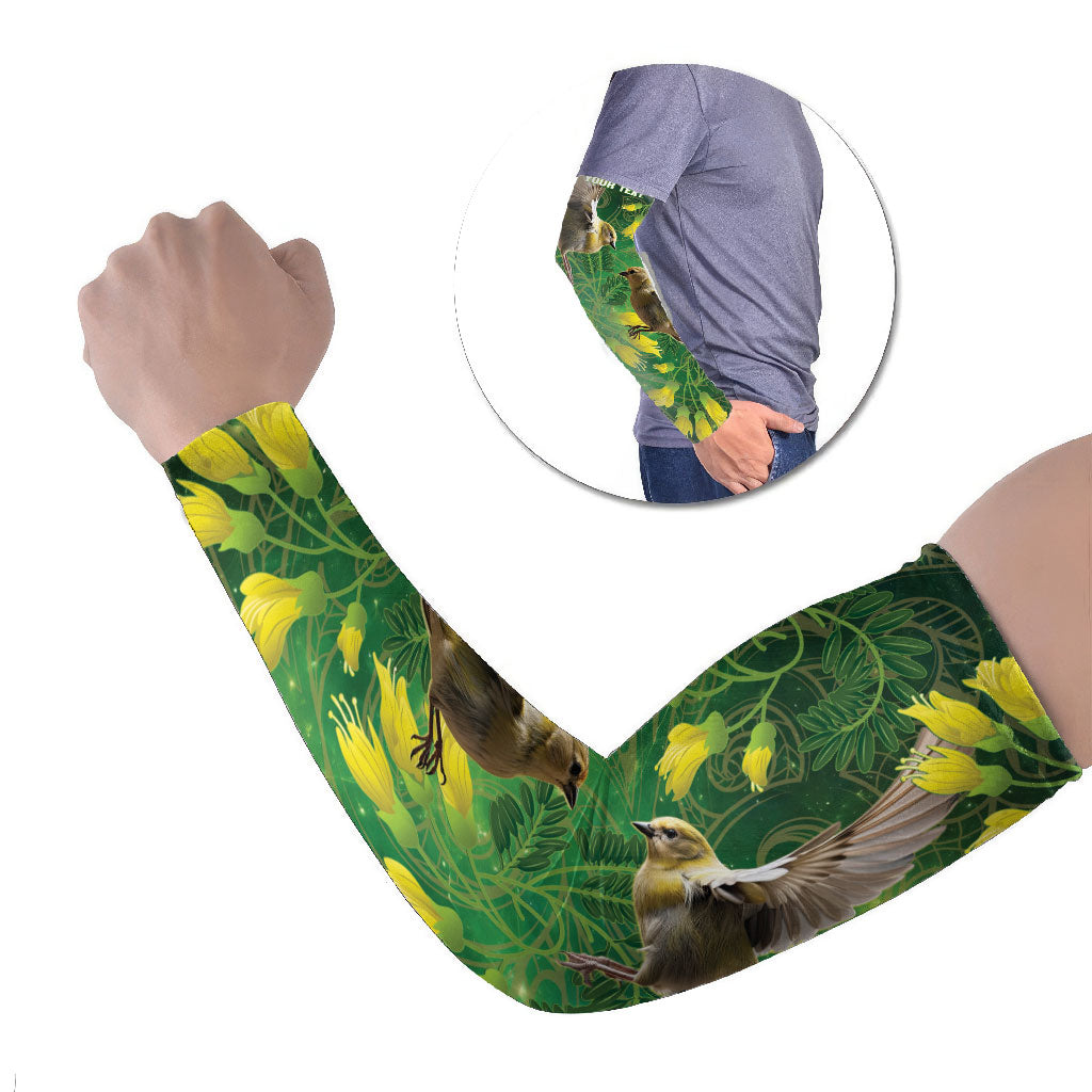 Bellbird New Zealand Personalised Arm Sleeves Kowhai Flower Maori Pattern LT22 Set of 2 Green - Polynesian Pride