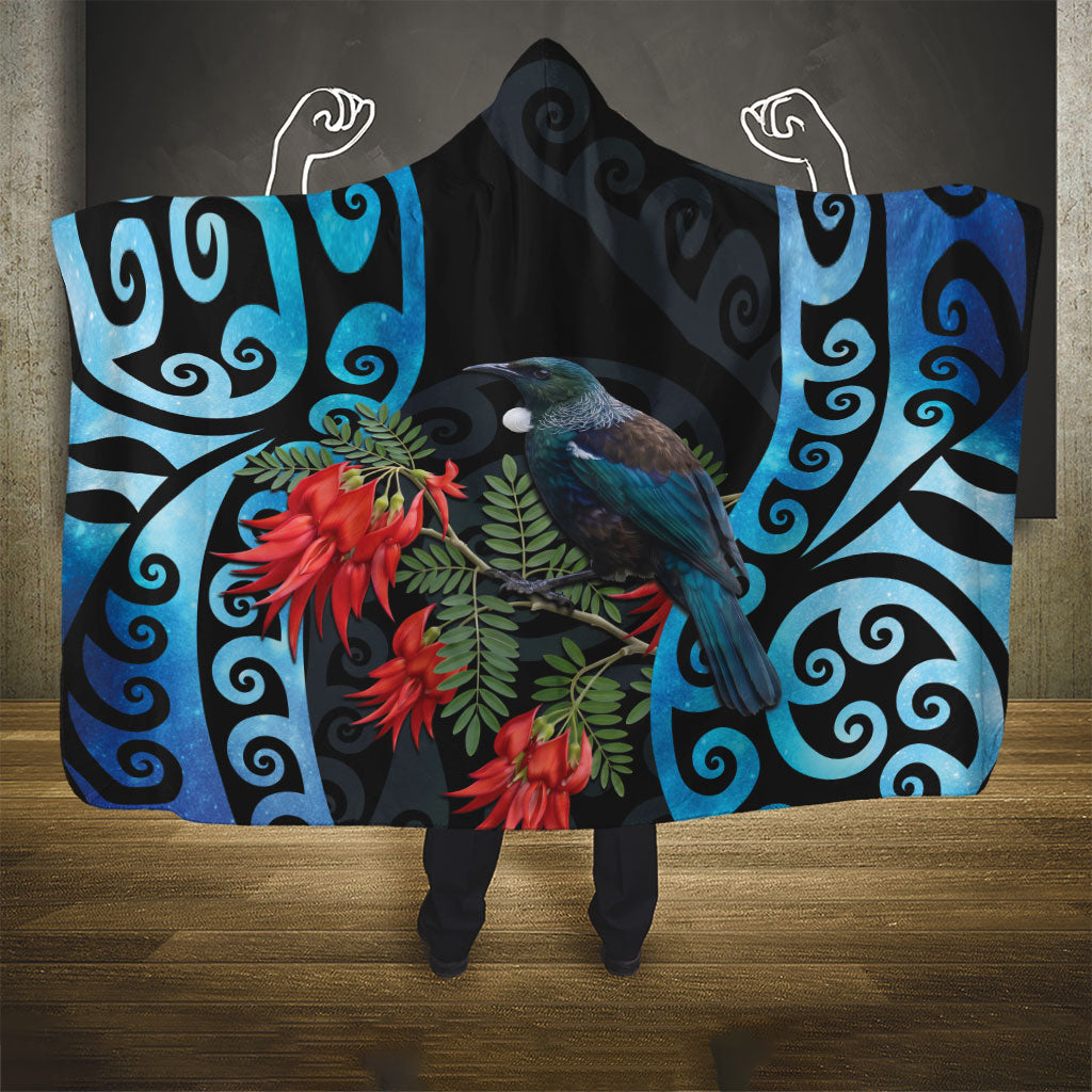 Tui Bird Kakabeak New Zealand Hooded Blanket Clianthus Galaxy Maori Koru Pattern