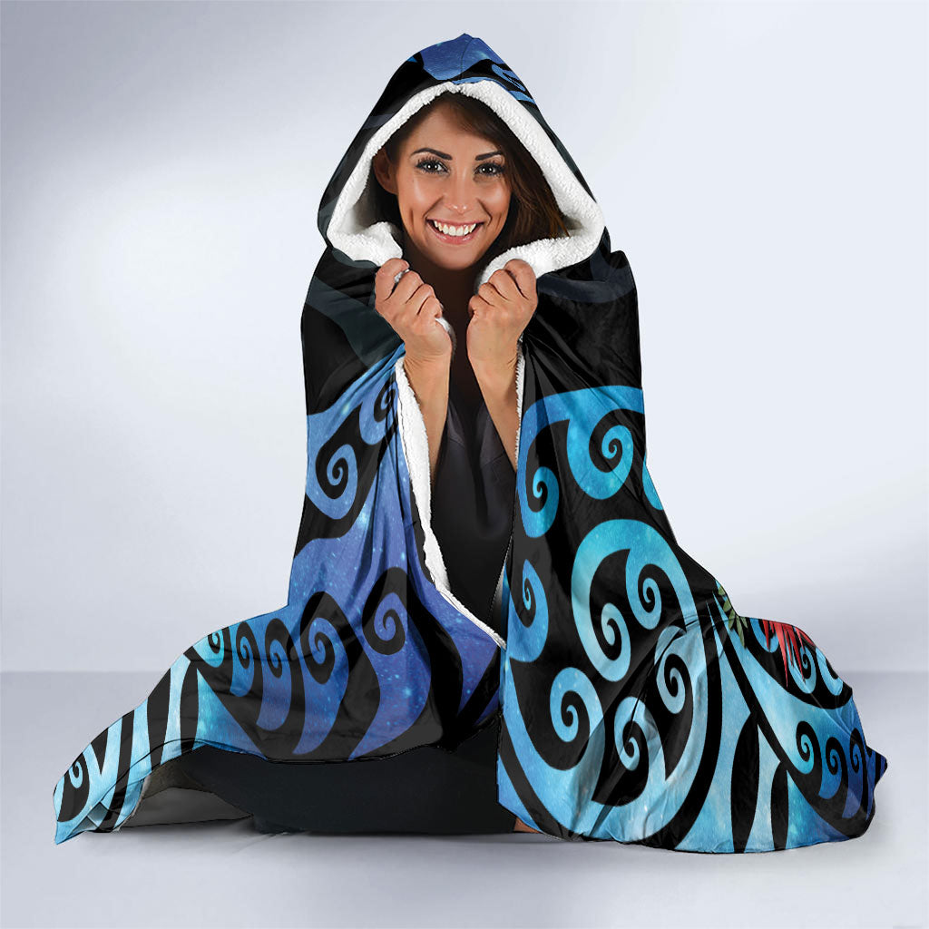 Tui Bird Kakabeak New Zealand Hooded Blanket Clianthus Galaxy Maori Koru Pattern