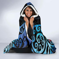 Tui Bird Kakabeak New Zealand Hooded Blanket Clianthus Galaxy Maori Koru Pattern