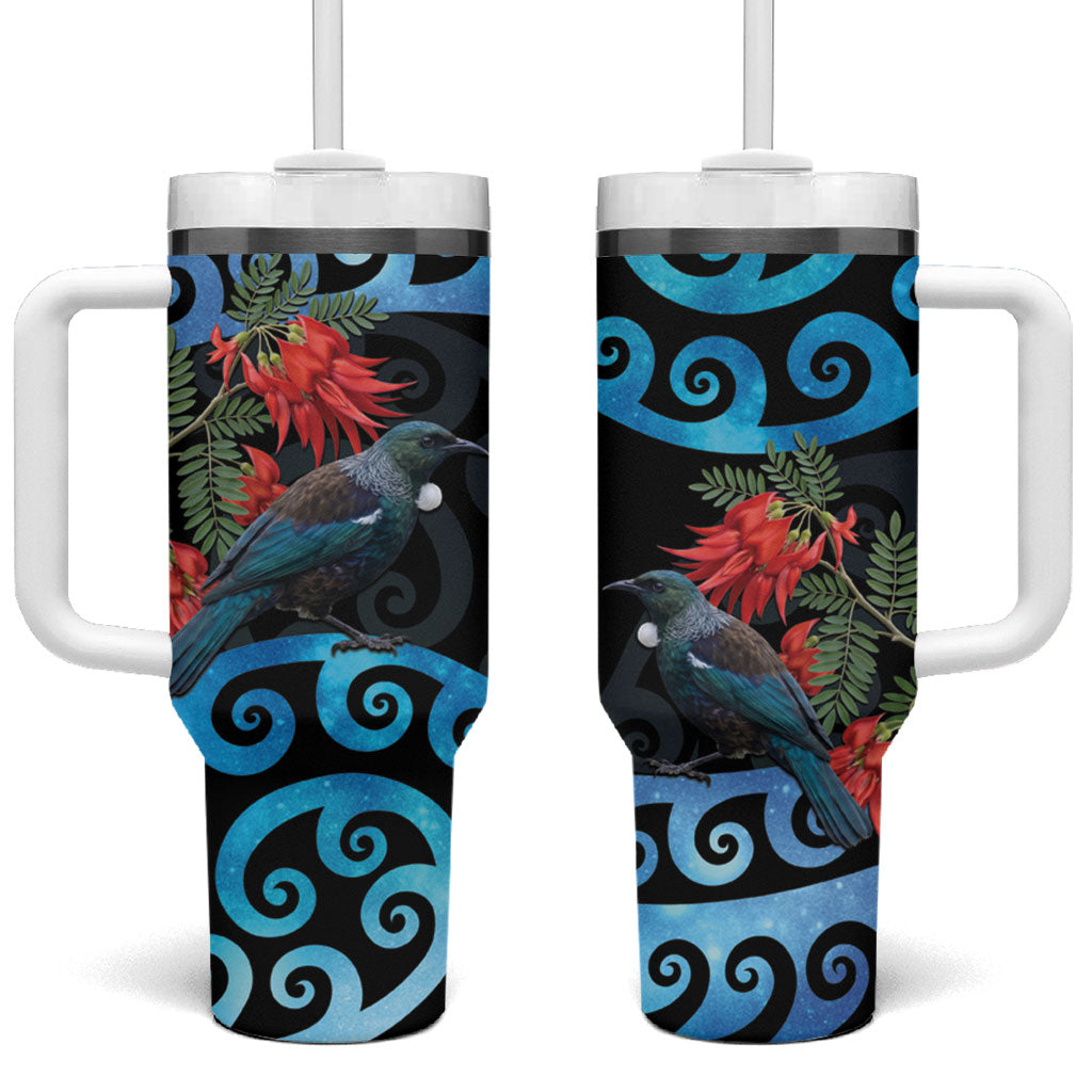 Tui Bird Kakabeak New Zealand Tumbler With Handle Clianthus Galaxy Maori Koru Pattern LT22 One Size: 40 oz Blue - Polynesian Pride