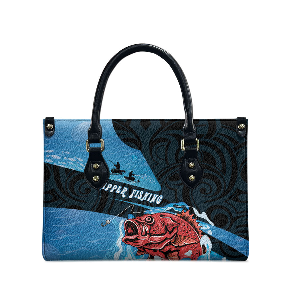 Snapper Fishing New Zealand Leather Bag Tamure Fish Hook Maori Pattern LT22 - Polynesian Pride
