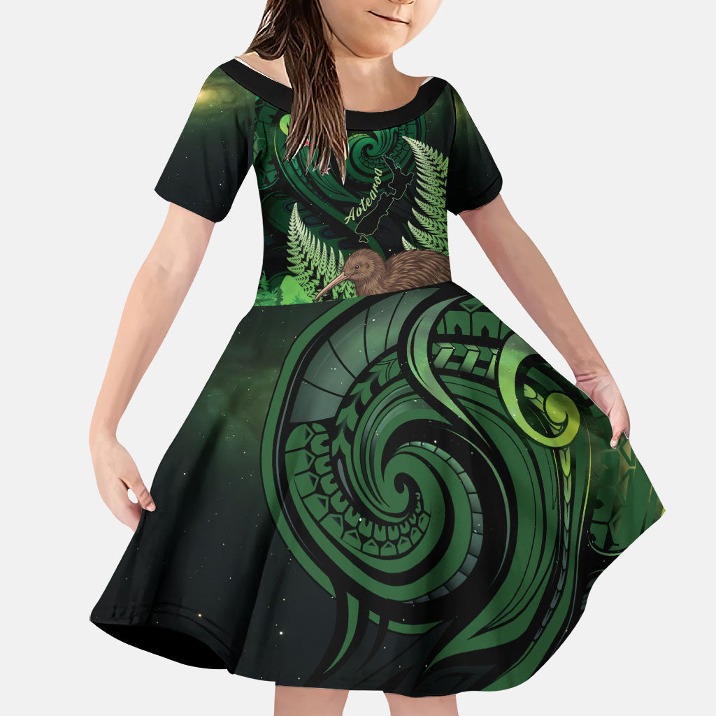 Kiwi New Zealand Personalised Family Matching Off Shoulder Maxi Dress and Hawaiian Shirt Aotearoa Map Silver Fern Koru Pattern