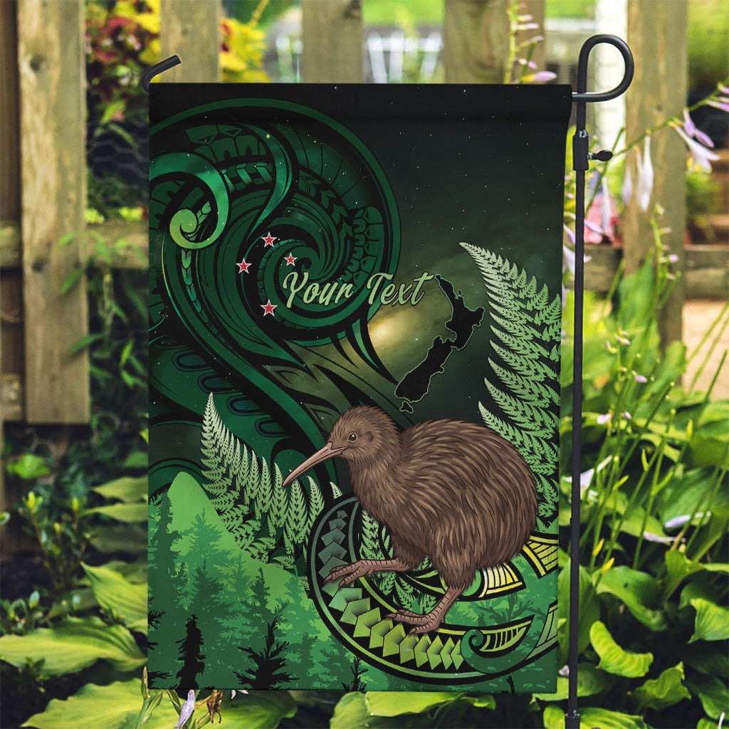 Kiwi New Zealand Personalised Garden Flag Aotearoa Map Silver Fern Koru Pattern LT22 Garden Flag Green - Polynesian Pride