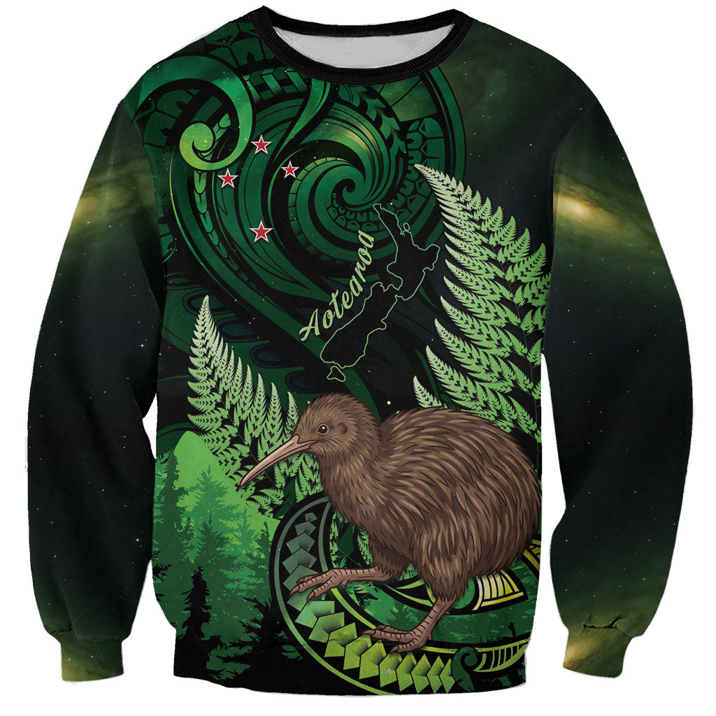 Kiwi New Zealand Personalised Sweatshirt Aotearoa Map Silver Fern Koru Pattern LT22 Unisex Green - Polynesian Pride