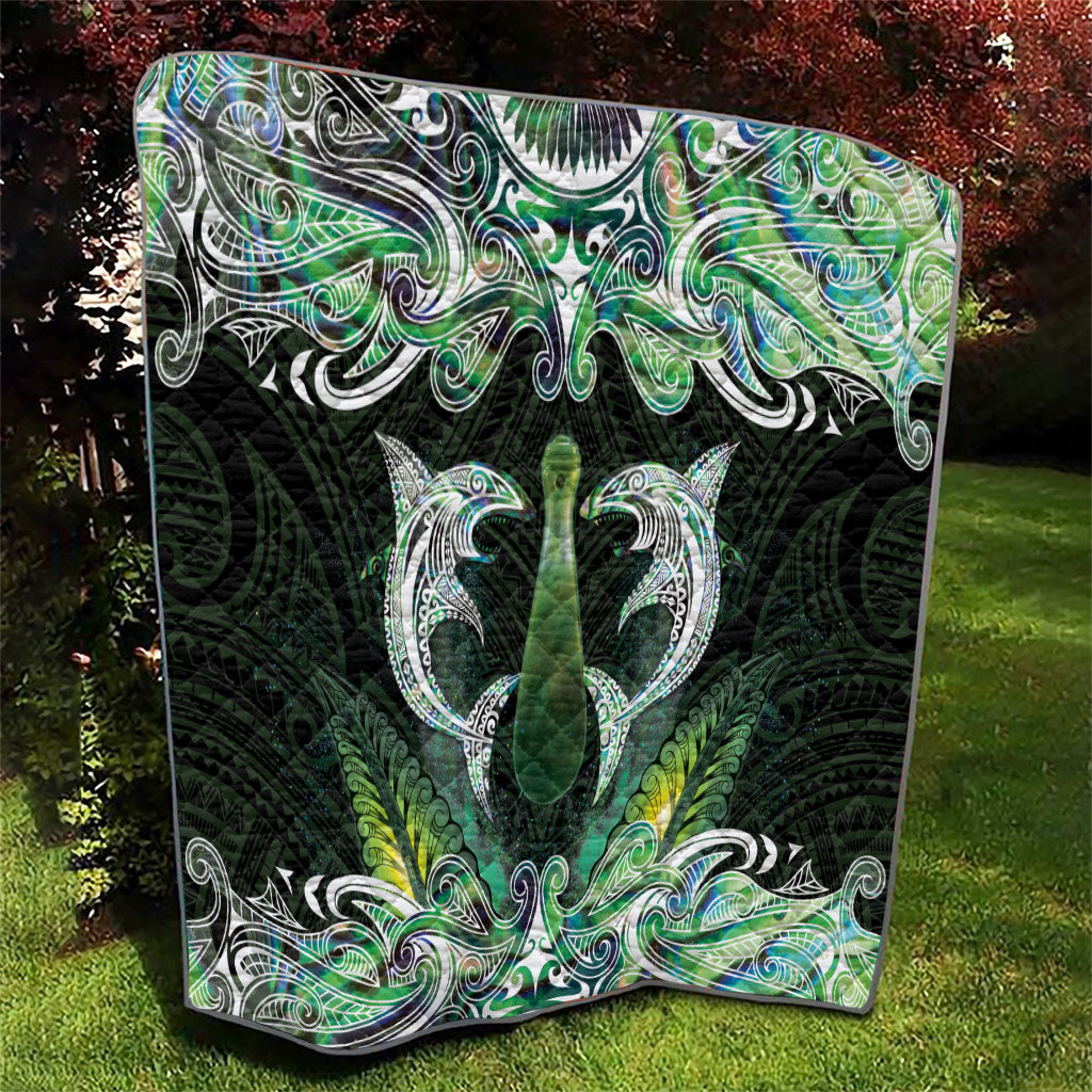 New Zealand Mere Pounamu Weapon Quilt Aotearoa Mango Paua Shell Maori Pattern