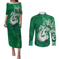 New Zealand Matariki Couples Matching Puletasi and Long Sleeve Button Shirt Maori Manaia Galaxy Silver Fern Green Color
