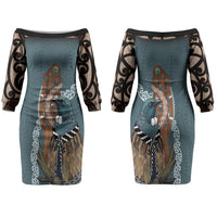 New Zealand Tui Bird Maripi Couples Matching Off The Shoulder Long Sleeve Dress and Hawaiian Shirt Maori Weapon Kowhaiwhai Pattern
