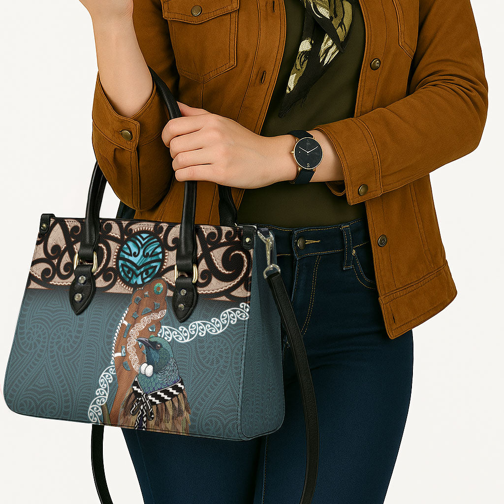 New Zealand Tui Bird Maripi Leather Bag Maori Weapon Kowhaiwhai Pattern