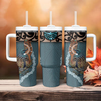 New Zealand Tui Bird Maripi Tumbler With Handle Maori Weapon Kowhaiwhai Pattern