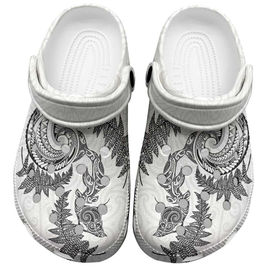 New Zealand Sea Animals with Maori Tribal Tattoo Clogs Shoes Shark Manta Ray with Silver Fern White