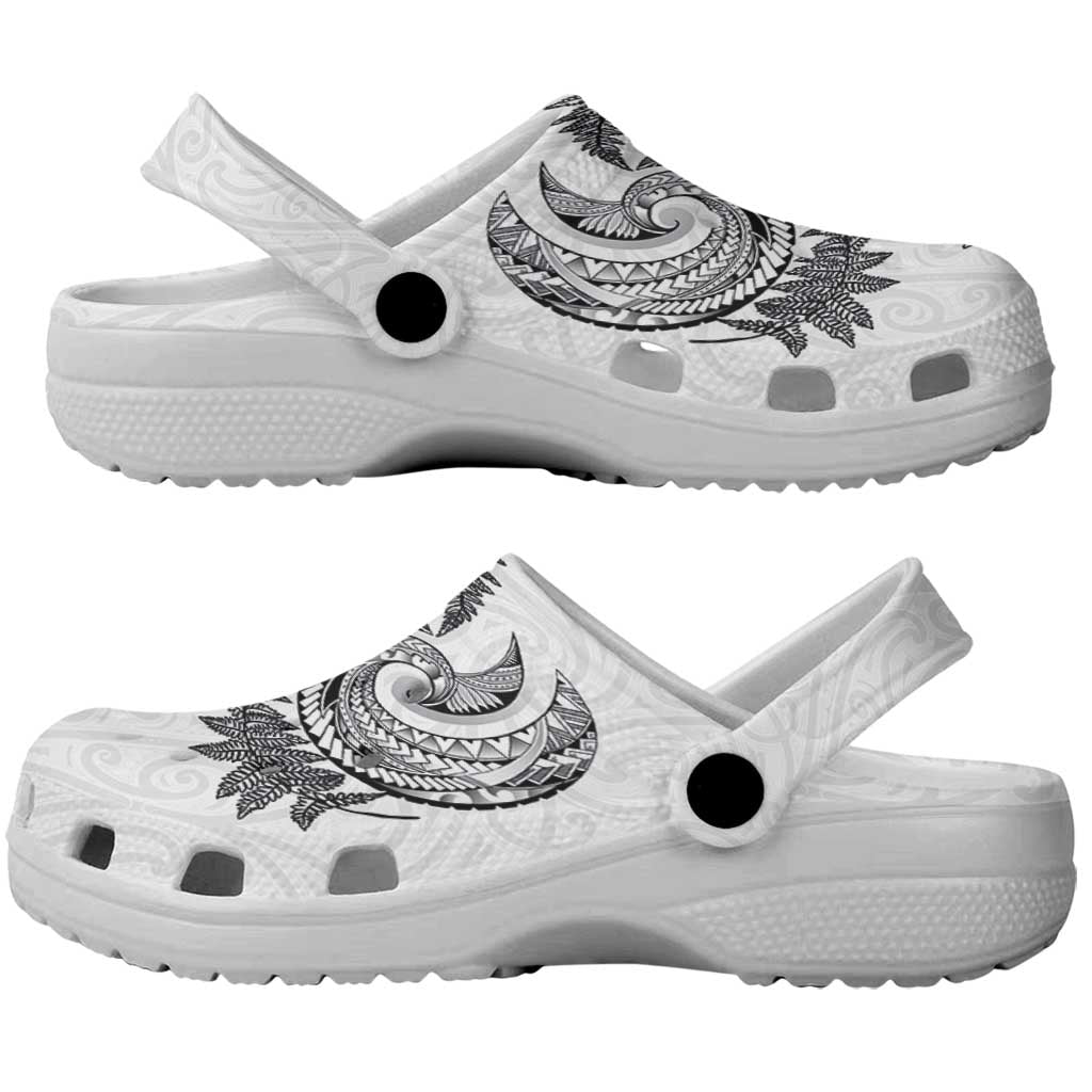 New Zealand Sea Animals with Maori Tribal Tattoo Clogs Shoes Shark Manta Ray with Silver Fern White